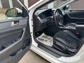2018 Hyundai Sonata VII (LF) Рестайлинг, белый, 1399999 рублей, вид 4