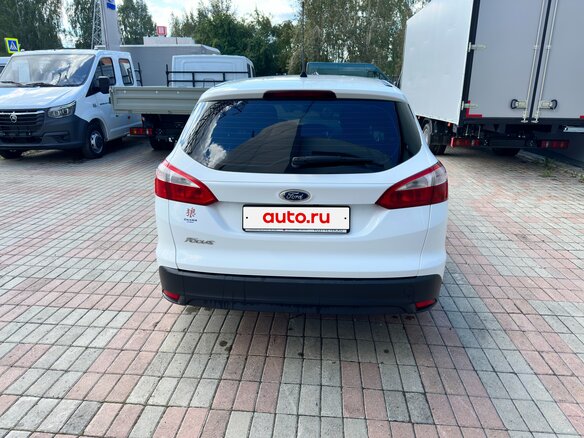 2012 Ford Focus III, белый, 780000 рублей - вид 5