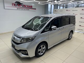 2016 Honda Stepwgn Spada V, серый, 1910000 рублей, вид 2