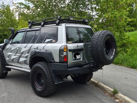 2007 Nissan Patrol V (Y61) Рестайлинг, серебристый, 3620000 рублей, вид 4