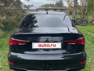 2017 Audi A3 III (8V) Рестайлинг, чёрный, 2500000 рублей, вид 4