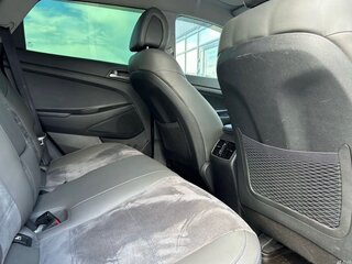 2017 Hyundai Tucson III, белый, 1895000 рублей, вид 4