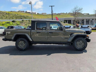 2026 Jeep Gladiator II (JT) Рестайлинг, бежевый, 6994632 рублей, вид 3