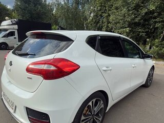 2018 Kia Ceed II Рестайлинг, белый, 1500000 рублей, вид 4