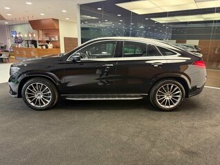 2025 Mercedes-Benz GLE Coupe 450 II (C167) Рестайлинг, чёрный, 14490000 рублей, вид 5
