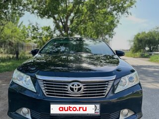 2013 Toyota Camry VII (XV50), чёрный, 1670000 рублей, вид 1