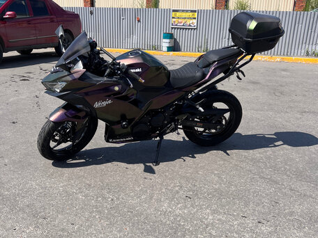 2019 Kawasaki Ninja 400, фиолетовый, 550000 рублей, вид 3