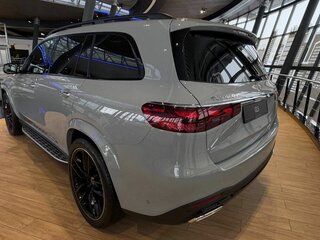 2026 Mercedes-Benz GLS 450 d II (X167) Рестайлинг, серый, 21741500 рублей, вид 3