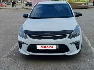 2018 Kia Rio IV, белый, 750000 рублей, вид 1