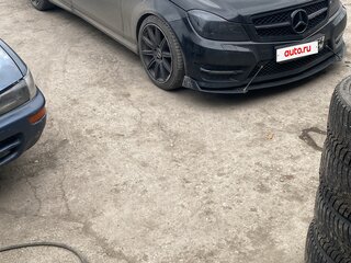 2012 Mercedes-Benz C-Класс 180 BlueEFFICIENCY III (W204) Рестайлинг, чёрный, 1300000 рублей, вид 1