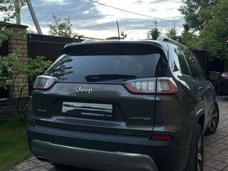 2020 Jeep Cherokee V (KL) Рестайлинг, серый, 3380000 рублей, вид 3