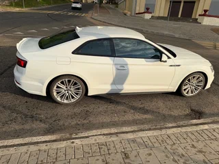 2018 Audi A5 II (F5), белый, 3000000 рублей, вид 2