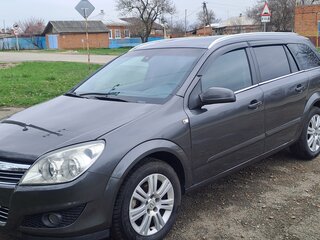 2011 Opel Astra H Рестайлинг, серый, 580000 рублей, вид 1