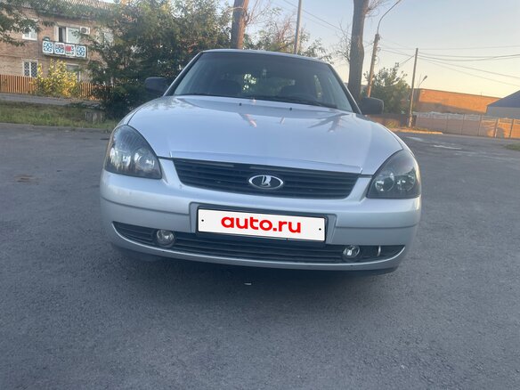 2010 Lada (ВАЗ) Priora I, серебристый, 350000 рублей - вид 2