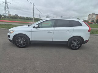 2013 Volvo XC60 I, белый, 1400000 рублей, вид 3