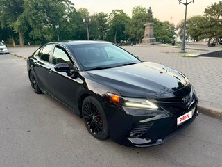 2018 Toyota Camry US Market VIII (XV70), чёрный, 2150000 рублей, вид 2