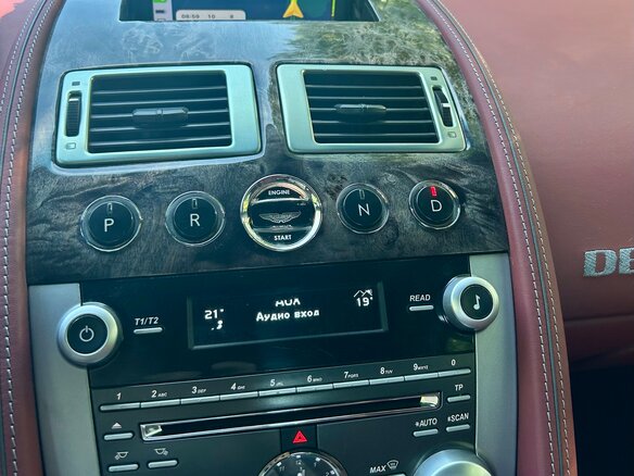 2008 Aston Martin DB9 Volante I Рестайлинг, пурпурный, 5500000 рублей - вид 9