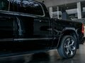 2023 Ram 1500 Crew Cab eTorque V, чёрный, 9500000 рублей - вид 3