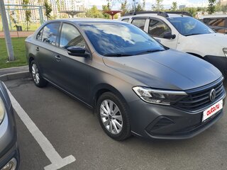 2022 Volkswagen Polo VI, чёрный, 1450000 рублей, вид 2