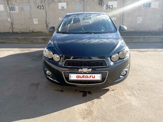 2014 Chevrolet Aveo II, чёрный, 650000 рублей, вид 1
