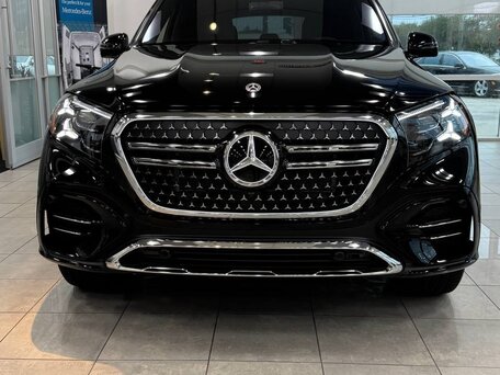2026 Mercedes-Benz GLS 450 II (X167) Рестайлинг 2, чёрный, 17700000 рублей, вид 3