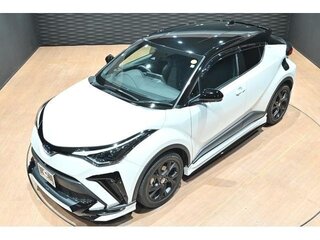 2023 Toyota C-HR I Рестайлинг, белый, 1855999 рублей, вид 2