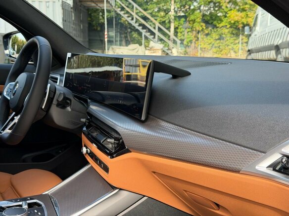 2026 BMW 3 серии 320d xDrive VII (G2x) Рестайлинг 2, чёрный, 9450000 рублей - вид 17