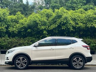 2022 Nissan Qashqai II Рестайлинг, белый, 2000000 рублей, вид 5