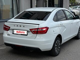 2017 Lada (ВАЗ) Vesta I, белый, 600000 рублей, вид 4