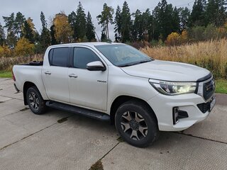 2019 Toyota Hilux VIII, белый, 3950000 рублей, вид 3