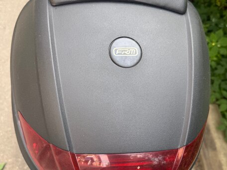 2015 Suzuki SFV 400 Gladius, красный, 580000 рублей, вид 4
