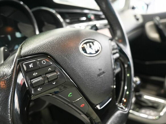 2016 Kia Ceed II Рестайлинг, серебристый, 1294900 рублей - вид 17
