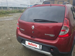 2012 Renault Sandero Stepway I, красный, 655000 рублей, вид 5