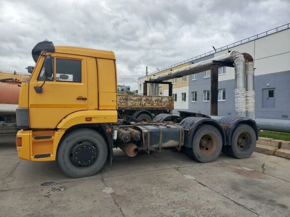 2015 КамАЗ 65116, жёлтый, 1500000 рублей - вид 3