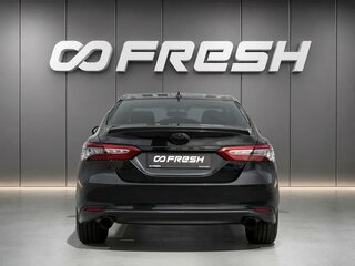 2020 Toyota Camry VIII (XV70), чёрный, 2529000 рублей, вид 5