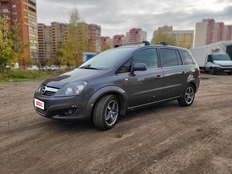 2011 Opel Zafira B Рестайлинг, серый, 460000 рублей, вид 1