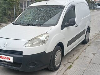 2013 Peugeot Partner II Рестайлинг, белый, 465000 рублей, вид 1