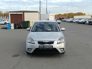 2010 Kia Rio II Рестайлинг, серебристый, 409000 рублей, вид 2
