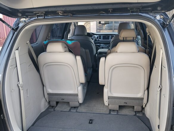 2019 Kia Carnival III, чёрный, 2878000 рублей - вид 7