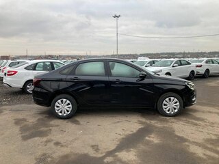 2026 Lada (ВАЗ) Vesta I Рестайлинг (NG), чёрный, 1735000 рублей, вид 4