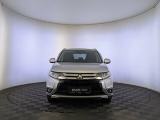 2015 Mitsubishi Outlander III Рестайлинг 2, серебристый, 1735000 рублей, вид 2