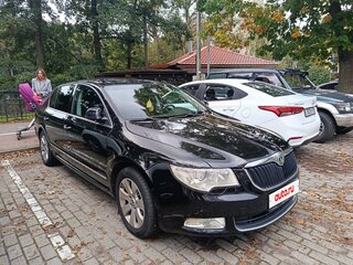 2009 Skoda Superb II, чёрный, 950000 рублей, вид 3