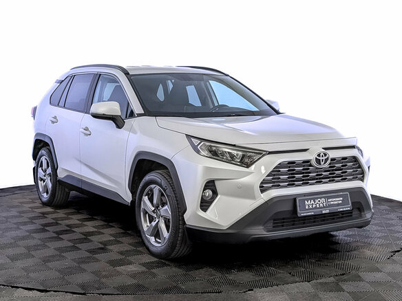 2021 Toyota RAV4 V (XA50), белый, 2865000 рублей - вид 2