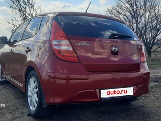 2010 Hyundai i30 I Рестайлинг, красный, 630000 рублей, вид 4