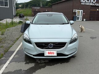 2012 Volvo V40 II, белый, 1500000 рублей, вид 1