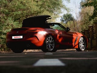 2021 BMW Z4 20i III (G29), красный, 5150000 рублей, вид 4