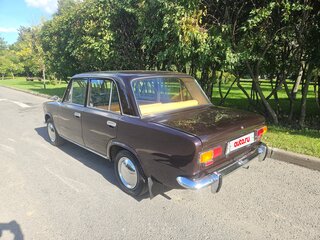 1973 Lada (ВАЗ) 2101, пурпурный, 1200000 рублей, вид 4
