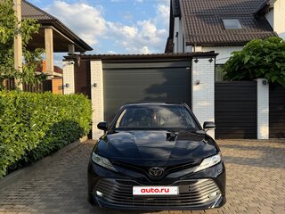 2019 Toyota Camry VIII (XV70), чёрный, 2850000 рублей, вид 2