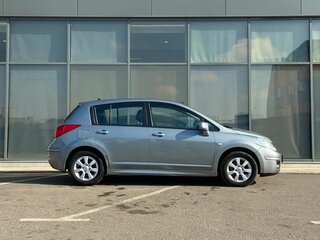 2010 Nissan Tiida I Рестайлинг, серебристый, 586000 рублей, вид 3