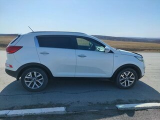2014 Kia Sportage III Рестайлинг, белый, 1400000 рублей, вид 2